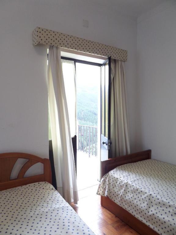 Alojamento Local De Pardieiros Hotel Avo ภายนอก รูปภาพ